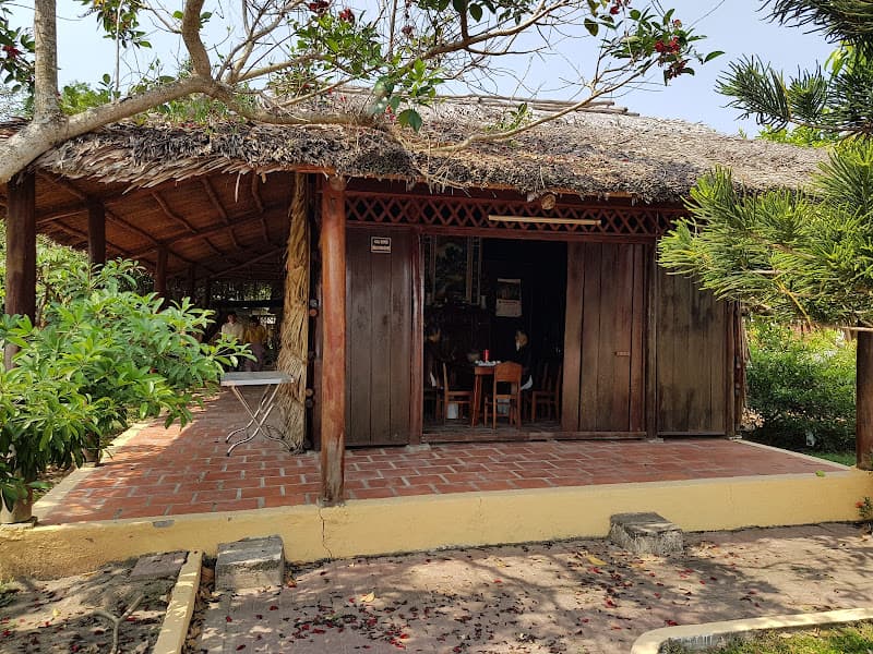 Hình ảnh Khu di tích Lung Lá Nhà Thể - 5