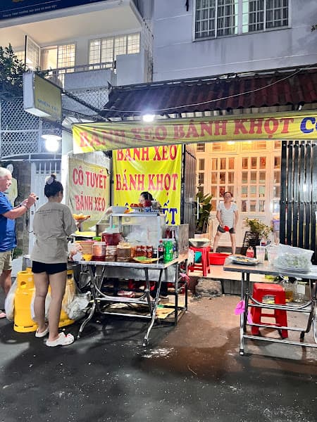 Bánh xèo Cô Tuyết (할머니반쎄오)