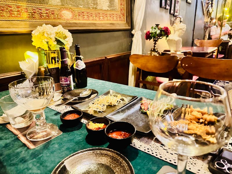 Hình ảnh Lagom Café - The First Coffee & Belgian Beer Lounge in Vietnam - 2