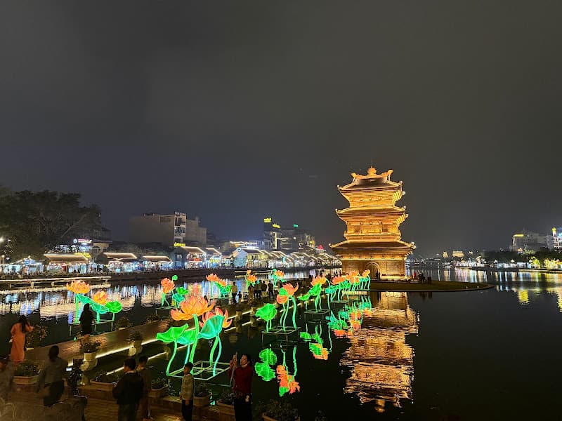 Hình ảnh Phố đi bộ Ninh Bình - Walking Street - 5