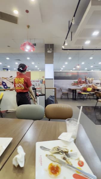Hình ảnh Lotteria Hoàng Đức Mart Long Khánh - 3