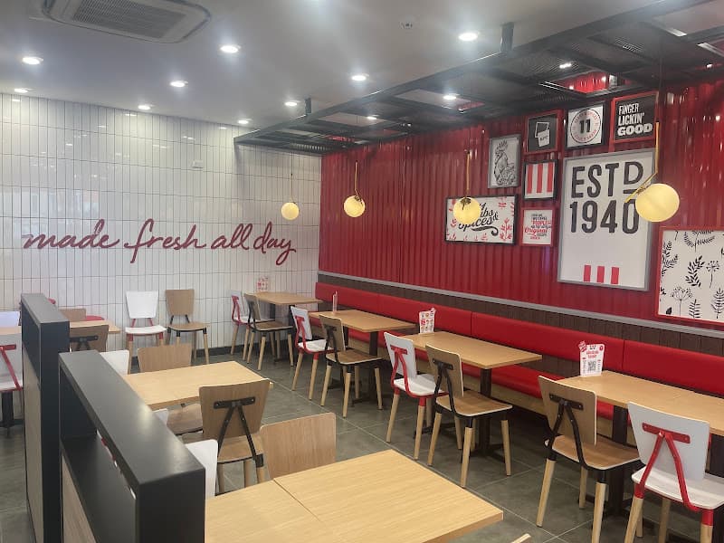 Hình ảnh KFC Ngô Xuân Quảng - 4