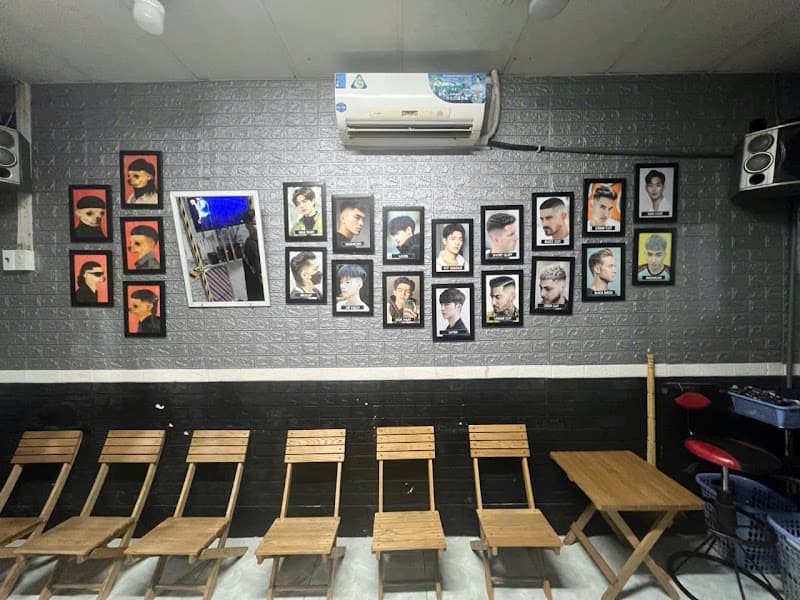 Hình ảnh Tiệm cắt tóc Minh Khánh - 2