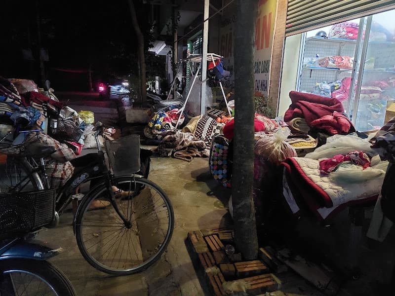 Hình ảnh Giặt Là Thưởng Quyên - 2