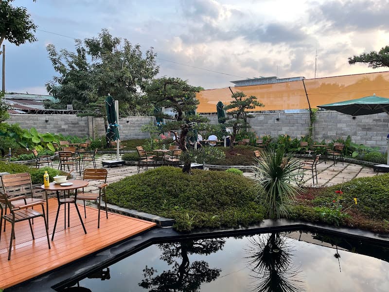 Hình ảnh Quyên coffee house - 2