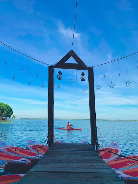 Hình ảnh Holiday Camping - Hồ Trị An - 3