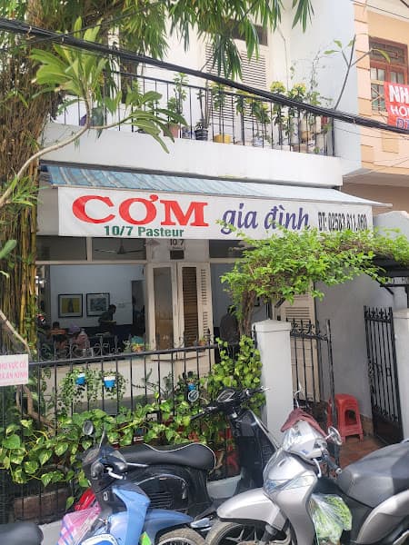 Ảnh bìa Quán Cơm Gia Đình