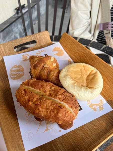 Hình ảnh Baker House Bakery & Coffee - 3