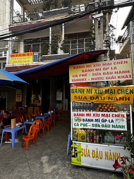 Bánh Mì Xíu Mại 97 - địa chỉ ăn ngon chất lượng giá bình dân tại Đà Lạt
