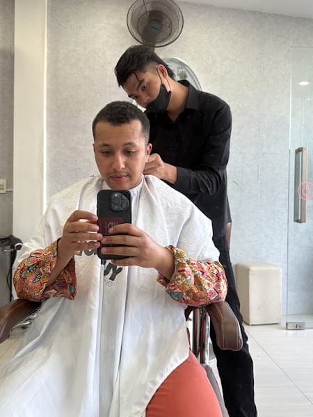 Hình ảnh Salon Tóc Loan Nguyễn- Phun Xăm Thẩm Mỹ - 2