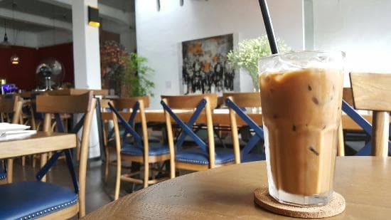 Hình ảnh AutoBoll Cafe - Nhà hàng - 5