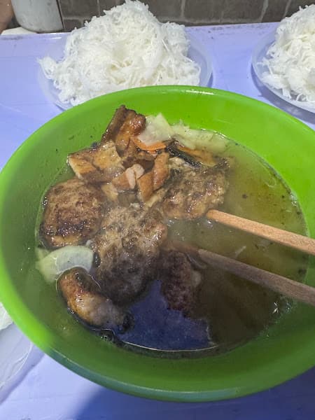 Ảnh bìa Hiền bún chả