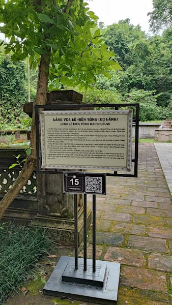 Hình ảnh Lăng mộ vua Lê Hiến Tông - 3