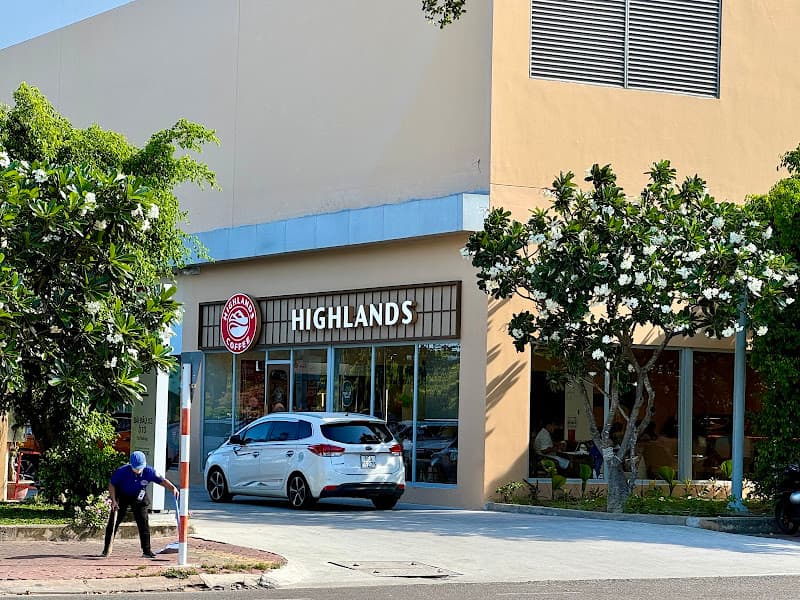 Ảnh bìa Highlands Coffee - Trần Hưng Đạo