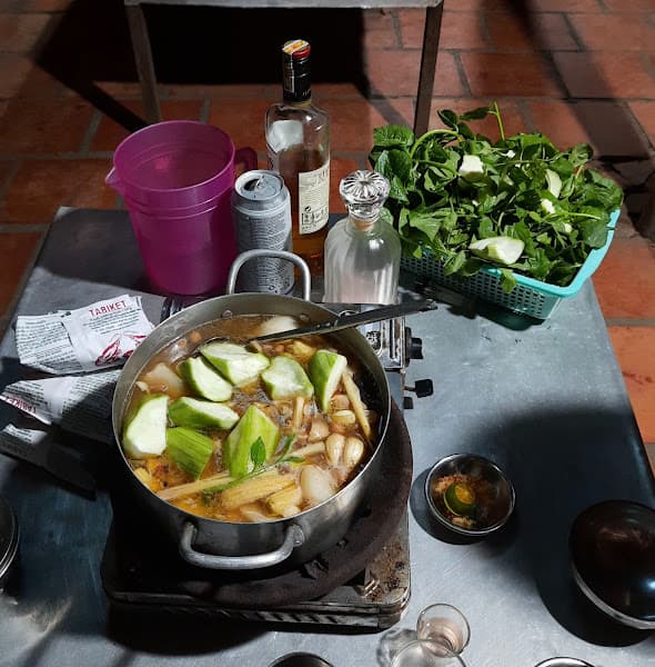 Hình ảnh Quán Hẹn - Lẩu gà nòi - 2