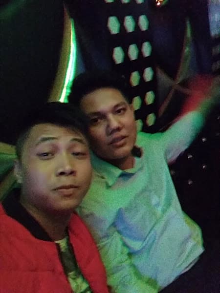 Hình ảnh karaoke Công Tiến - 3