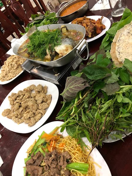 Hình ảnh Cơm Niêu Bờ Bến Lạ (điểm chính xác) - 4