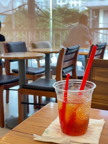 Hình ảnh Highlands Coffee Tạ Quang Bửu - 4