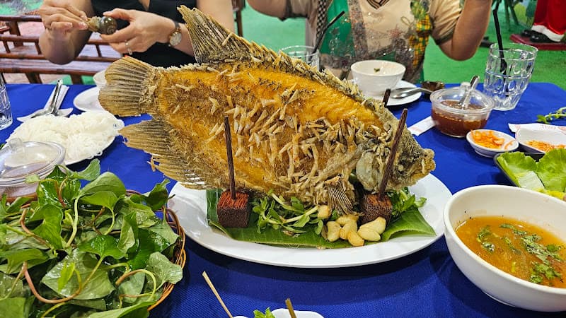 Hình ảnh Nhà Hàng Sân Vườn Thúy Nguyễn 2 - 5