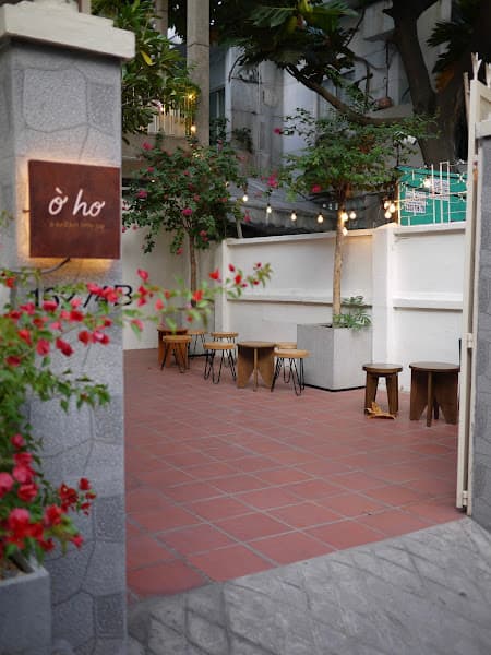 Ảnh bìa ờ hơ coffee