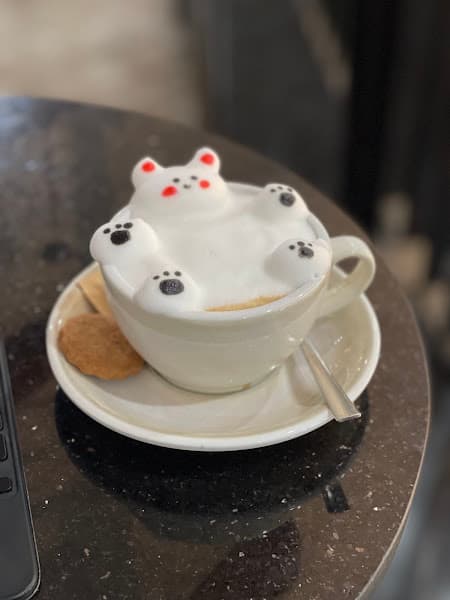 Hình ảnh Clubhouse cafe - 2