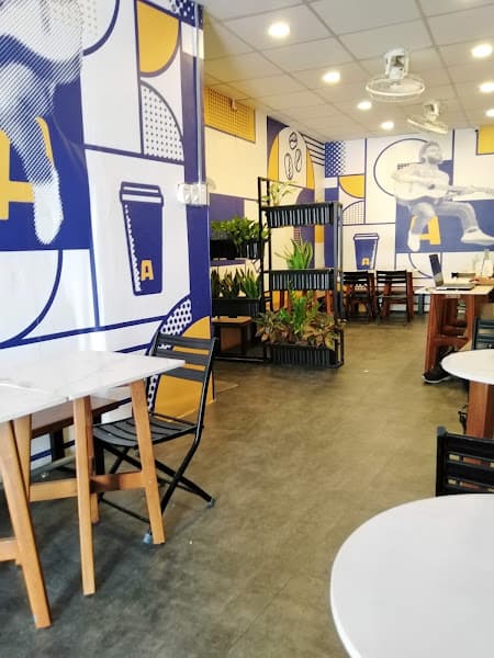 Hình ảnh GUTA CAFE - 579 ĐIỆN BIÊN PHỦ - 4