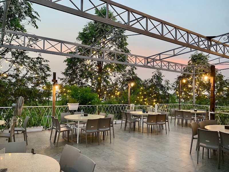 Ảnh bìa NHÀ HÀNG TRANG GIA VIÊN HẠ LONG