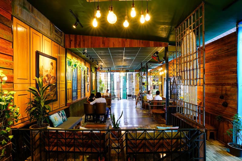 Art Coffee Nhiệt Đới