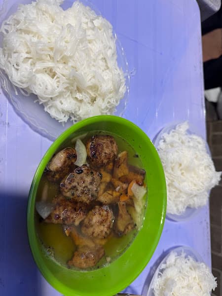 Hình ảnh Hiền bún chả - 2