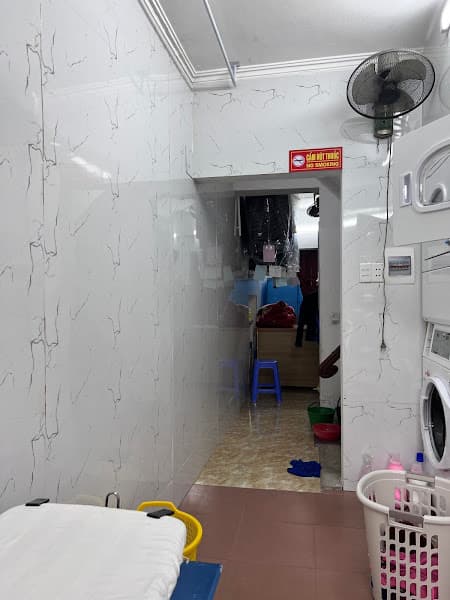 Hình ảnh Giặt Sấy Wash Friends Cột 3 (Wash Friend Laundry) - 2