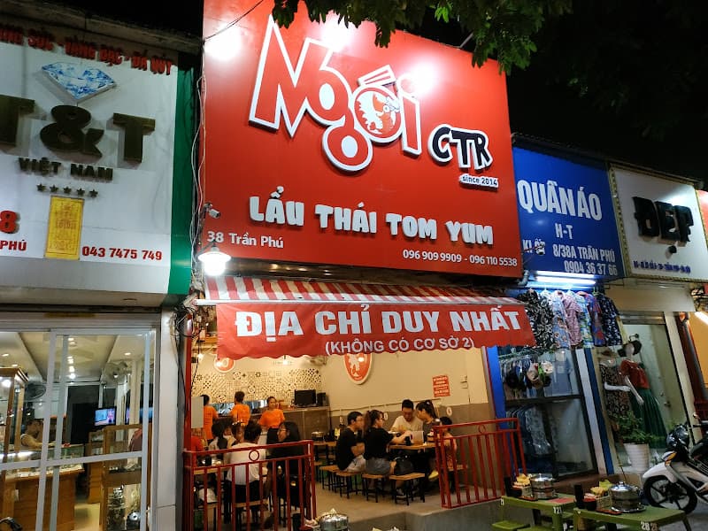 Ảnh bìa Bánh Mì Phố Huế