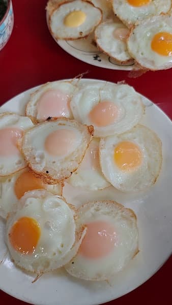 Hình ảnh Bánh căn Yersin - 3