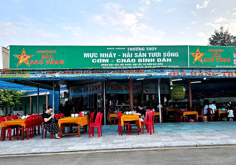 Ảnh bìa Nhà hàng Trường Thúy hải sản Thiên Cầm - địa chỉ thưởng thức hải sản uy tín ngon chất lượng giá bình dân tại Thiên Cầm