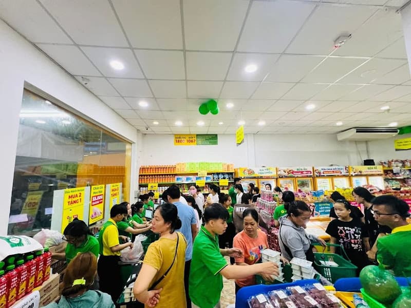 Bách Hoá Xanh Trường Chinh