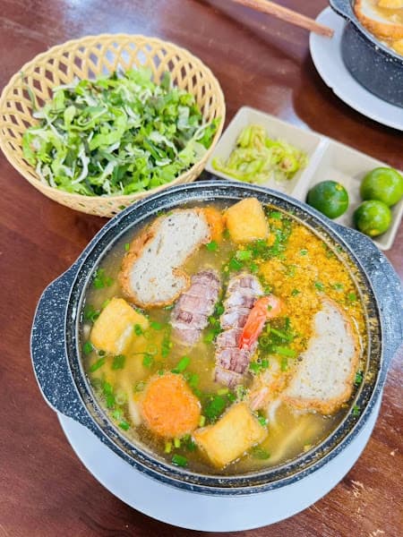 Hình ảnh Bún Riêu Bề Bề - Bánh canh Hải sản HOÀNG PHỐ - 4