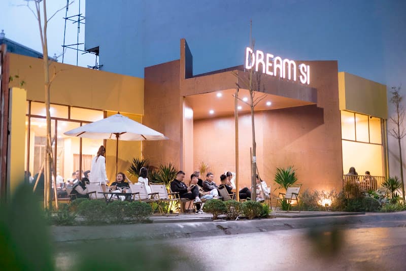 Dream Si Tea&Cafe Quảng Ninh