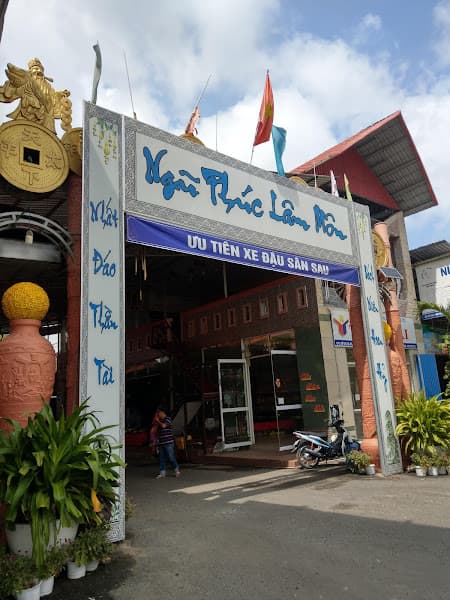 Ảnh bìa Trạm dừng chân Thần Tài