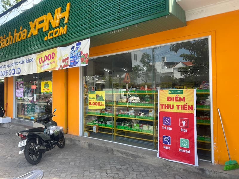 Siêu thị Bách hóa Xanh Nguyễn Tất Thành