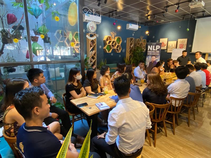 Chuẩn Coffee & Tea