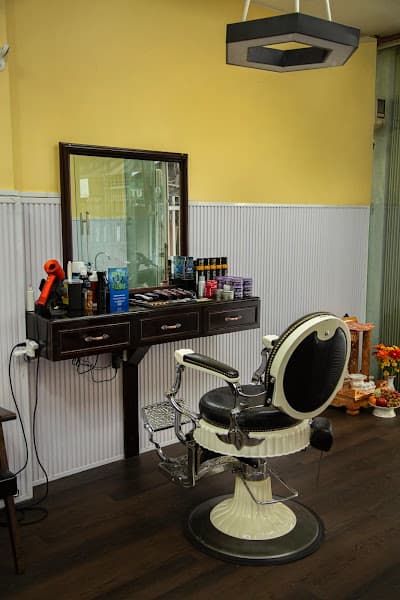 Hình ảnh Tiệm Cắt Tóc Nam Passion barbershop - 4