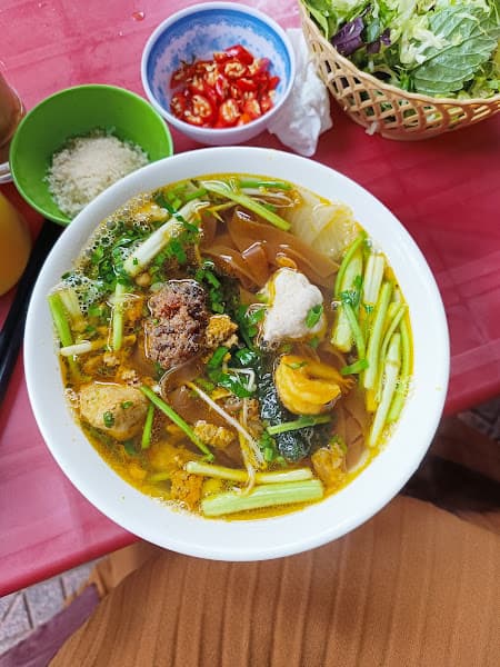 Ảnh bìa Bún bò Huế