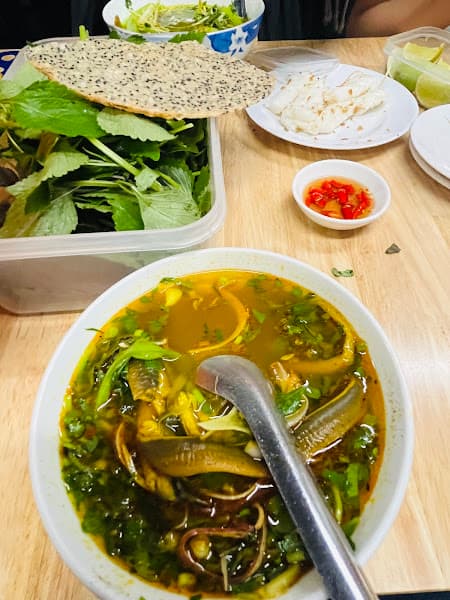 Hình ảnh Sông lam quán - 2