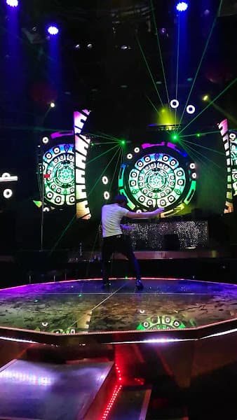 Hình ảnh NewLife Club - 10