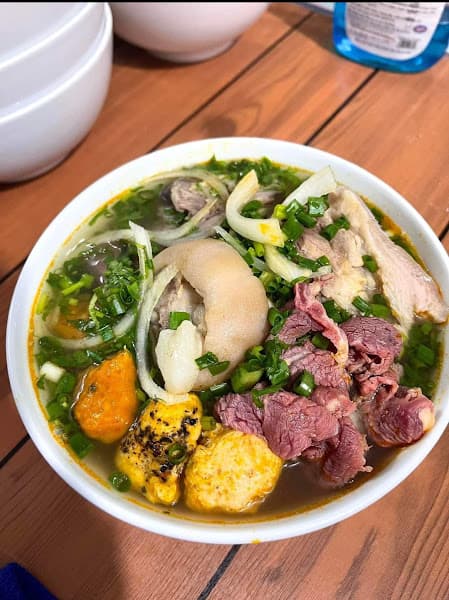 Hình ảnh Nhà Hàng Ăn ( Cơm- Bia- Lẩu - Nướng)+ Ăn sáng(Bún bò huế- Bún Chả hà nội) - 5