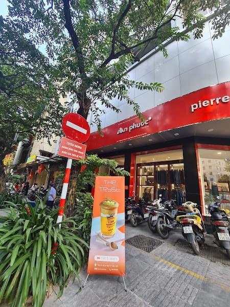 Ảnh bìa The Tryst Rooftop Coffee Bar & Workspace