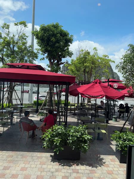 Hình ảnh Highlands Coffee Vincom Hạ Long - 5