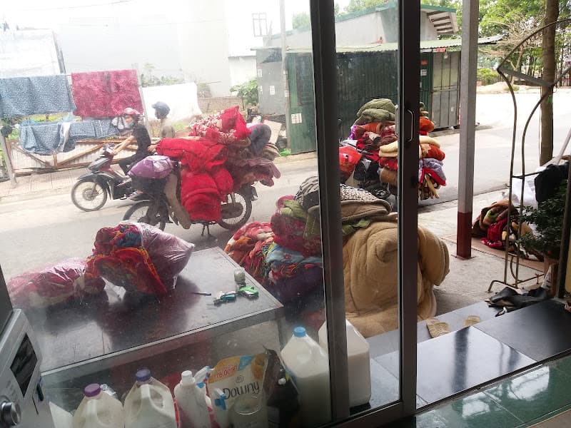 Hình ảnh Giặt Là Thưởng Quyên - 4