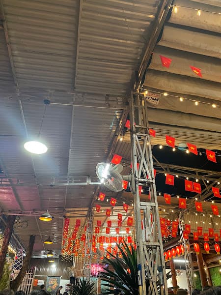 Hình ảnh Lẩu nướng than hoa Mr. Trần - 2