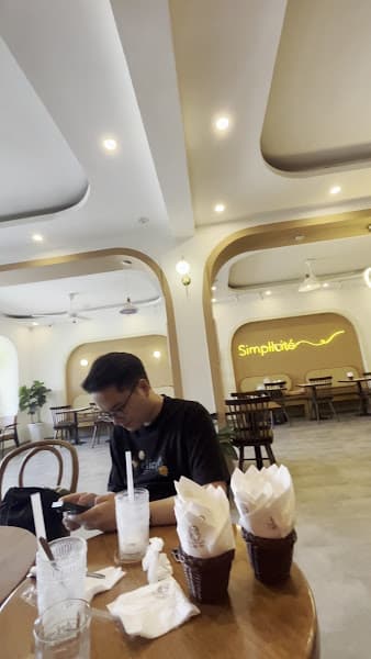 Hình ảnh Café-IN - 3