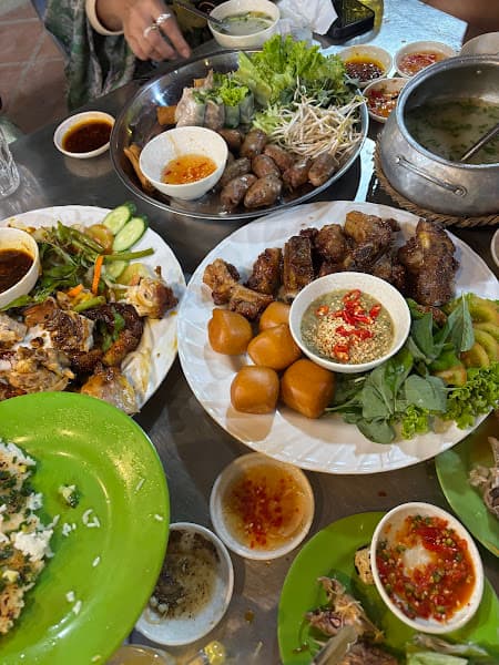 Hình ảnh Gà nướng Nhà Sàn - 2